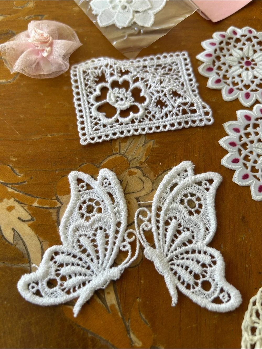 Vintage Lace Appliqués and Trim